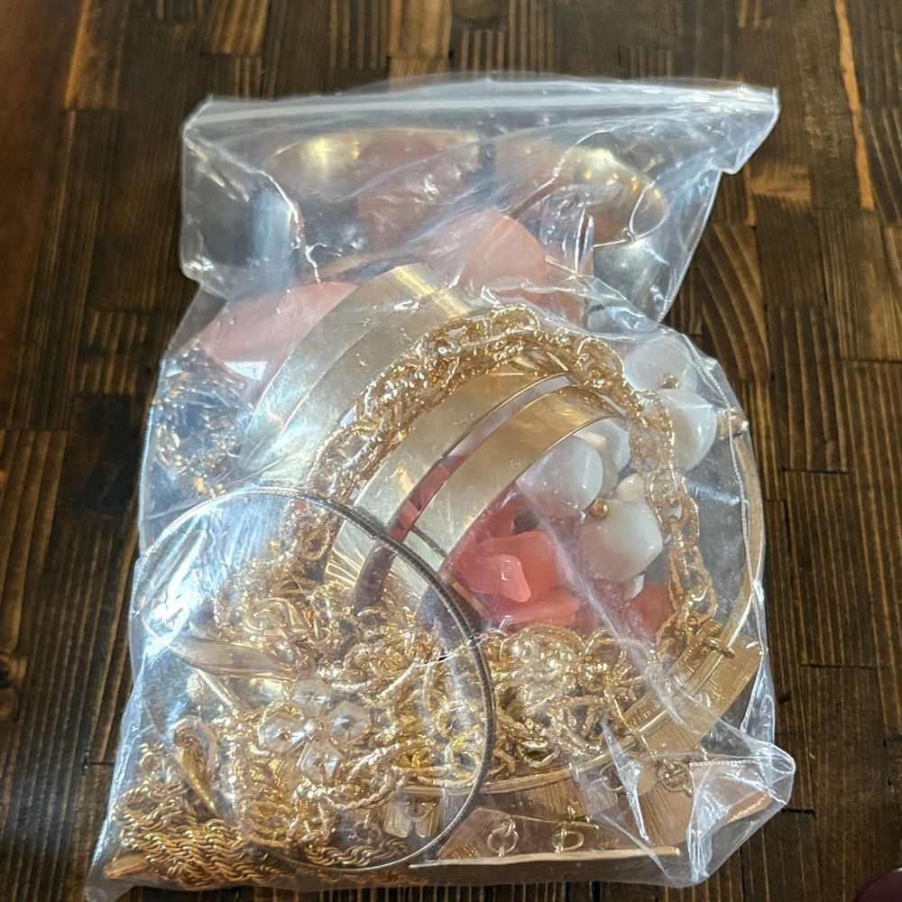 Gold tone jewelry grab bag
